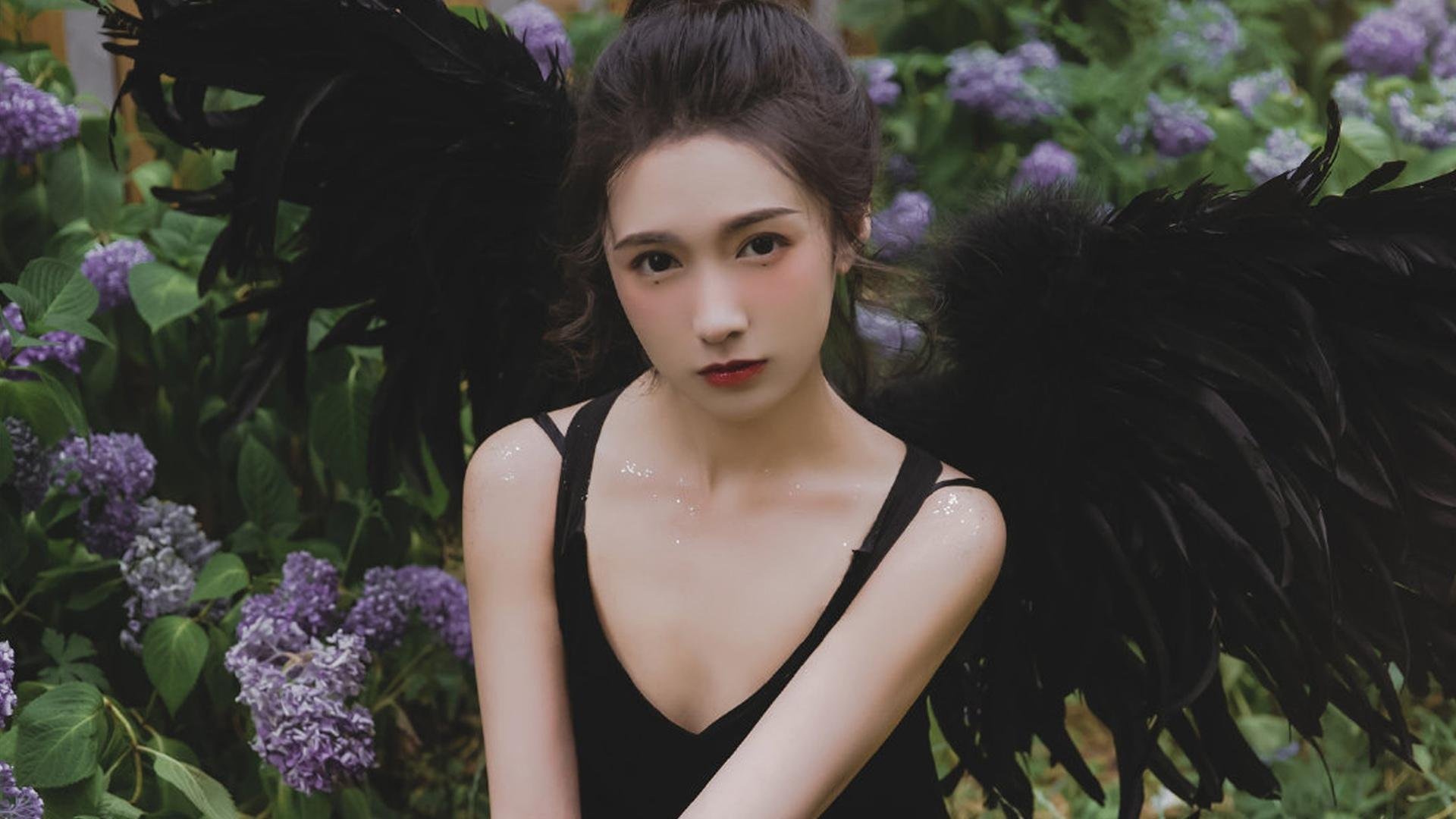 九游游戏中心官网-_极地冰雪极限车：雪原极速狂飙_，极地冰雪图片