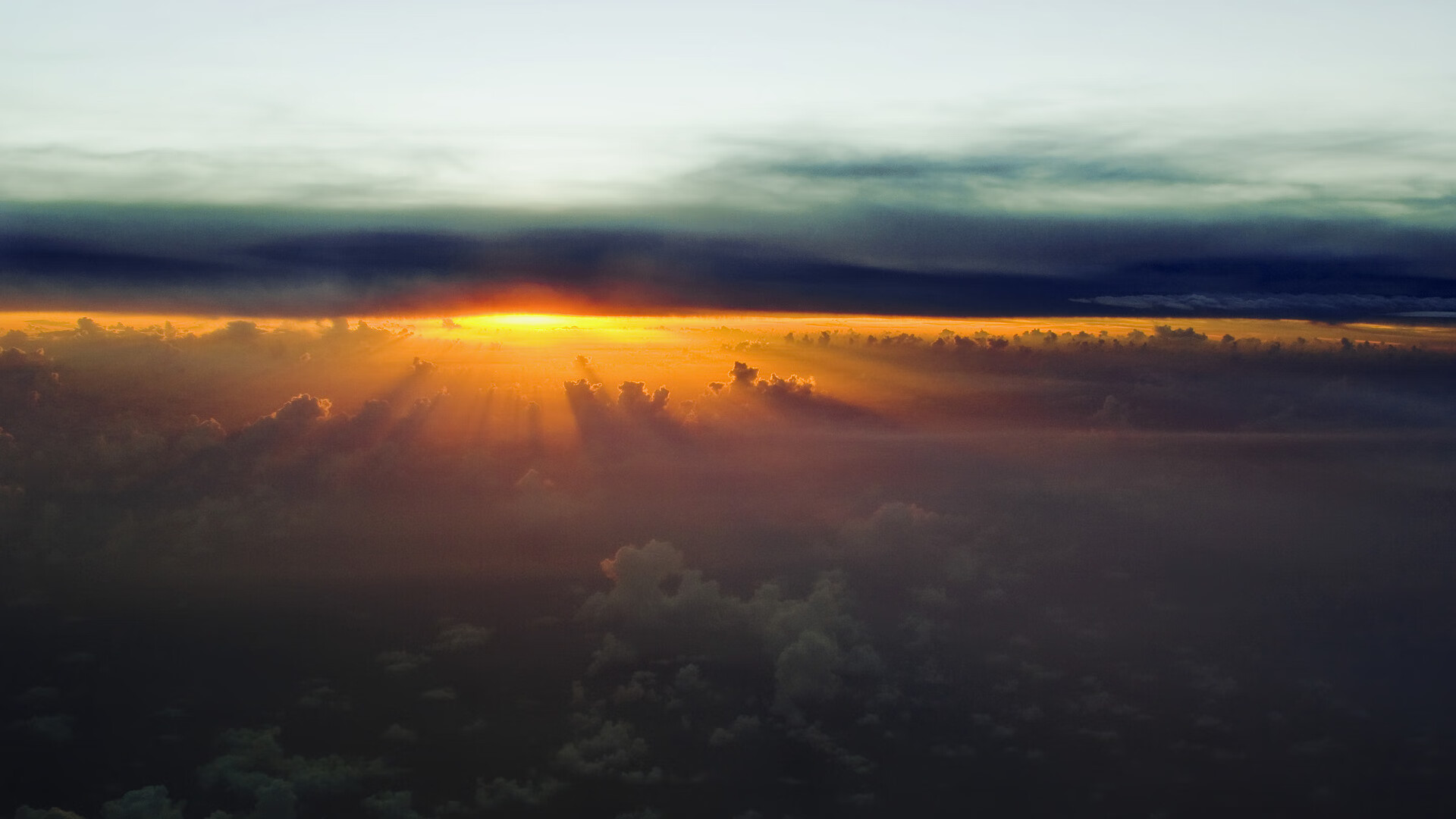 “青训科技创新突破，用科技开启青少年足球新纪元”，青少年足球技术基础训练图解pdf