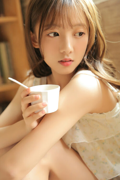 奥地利女足队奋勇争先,一路领先,奥地利男足