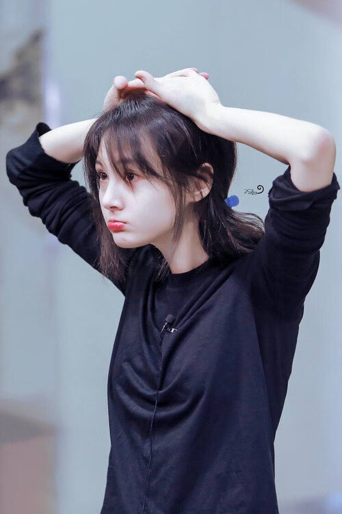 “沙滩赛场燃爆天府新区，沙滩手球和合球上演极限对决”