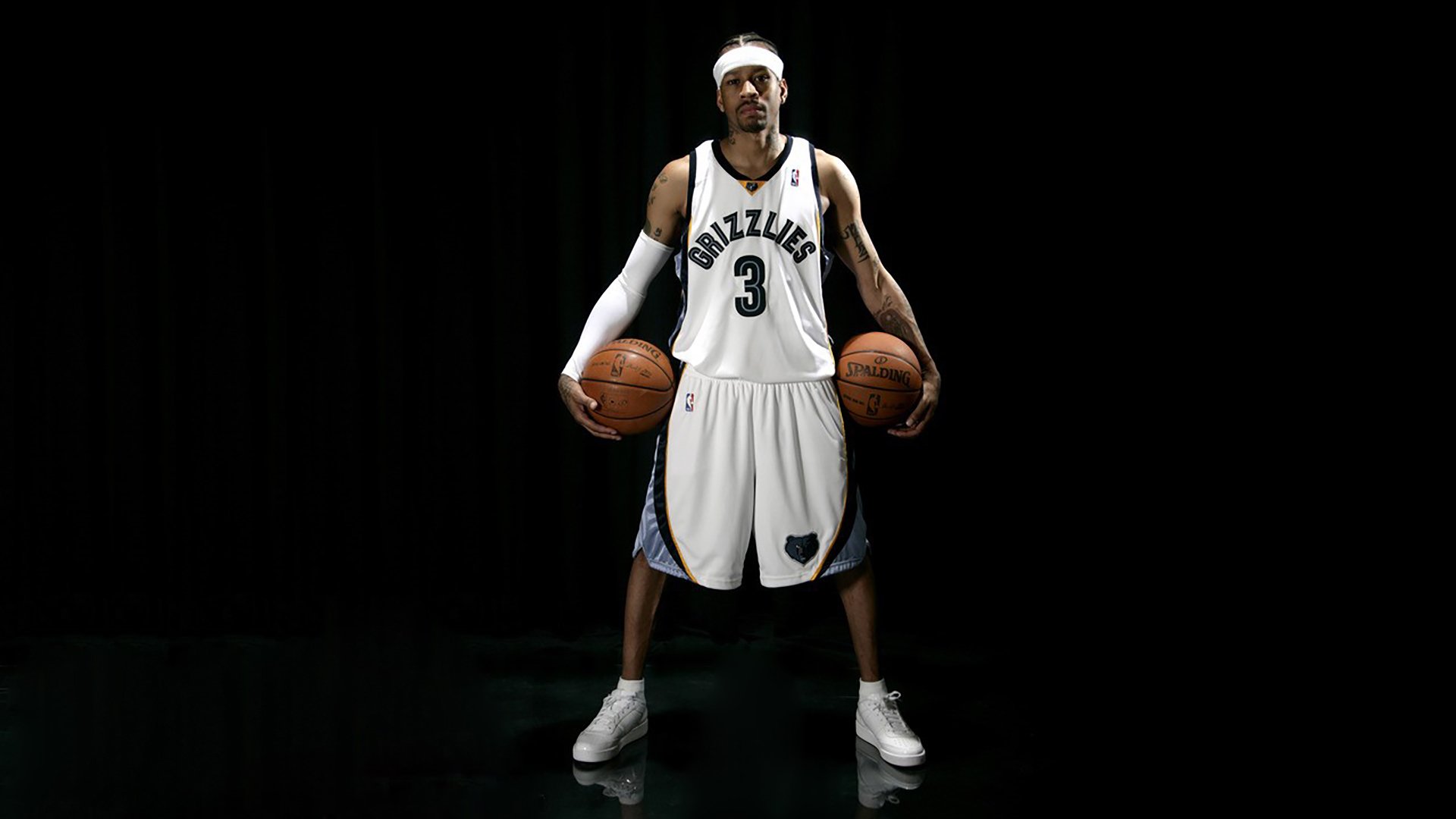 九游jiuyou-卡特的传球视野和精确度，令全黑队在场上始终占据优势，卡特10佳球